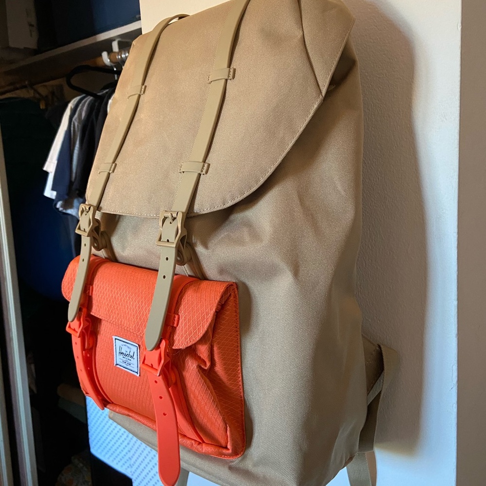 Herschel Little America Backpack Kelp/Vermillion